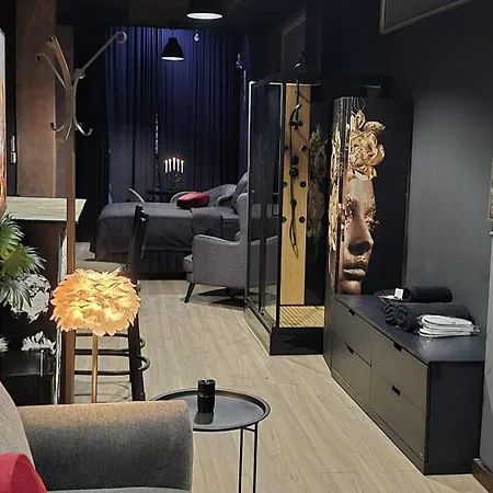 Kali Old Town Loft With Monument View 公寓式酒店 布加勒斯特