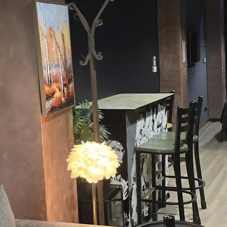 Kali Old Town Loft With Monument View Apartahotel